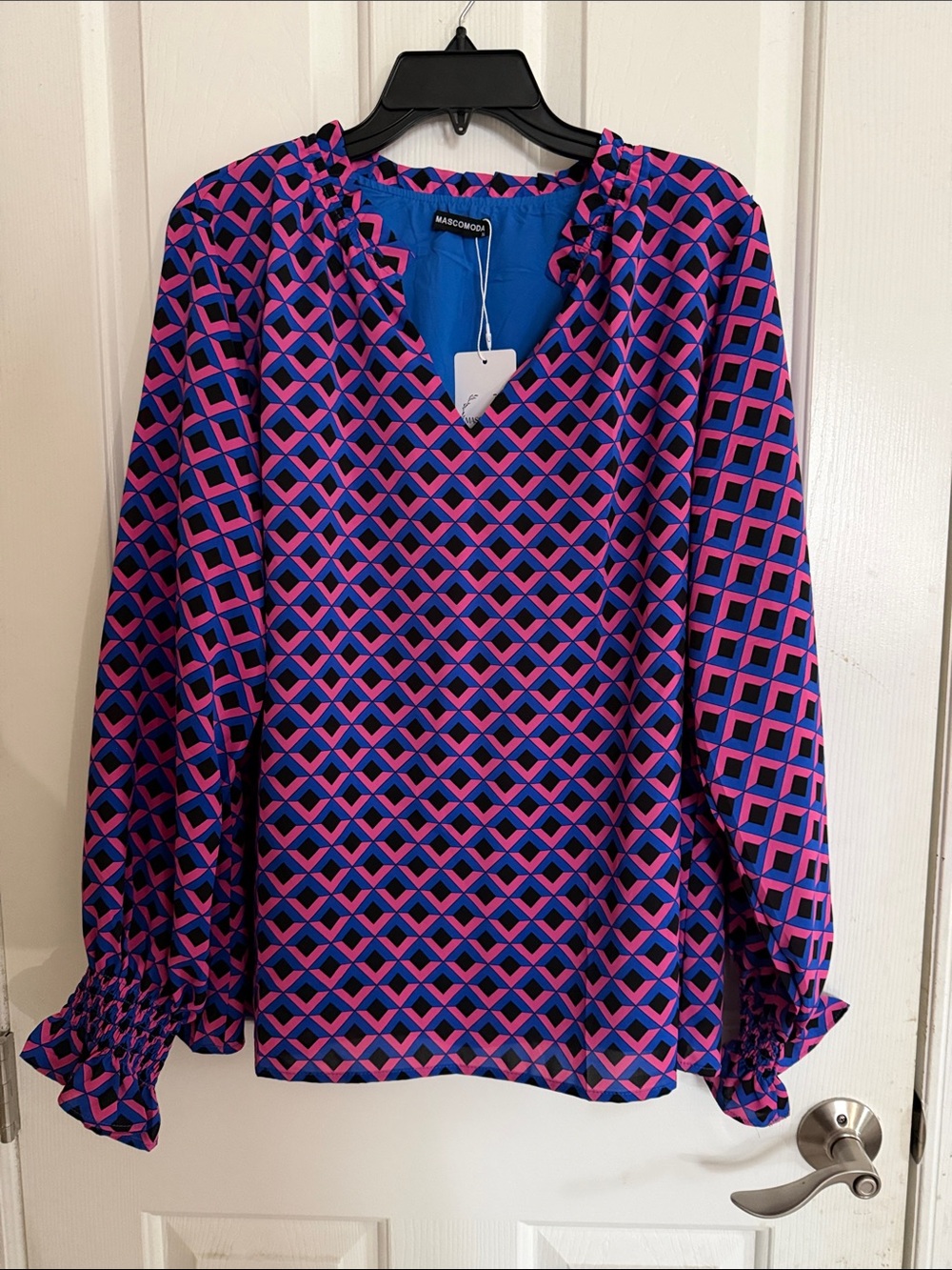 Vince Camuto Blue & Pink Geometric Ruffle V-Neck Blouse